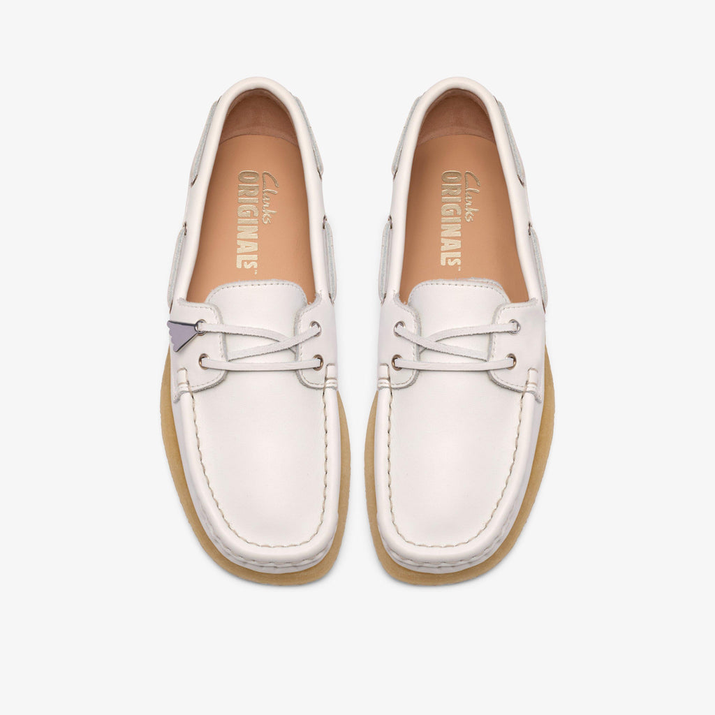 Godney Boat White Grain Leather