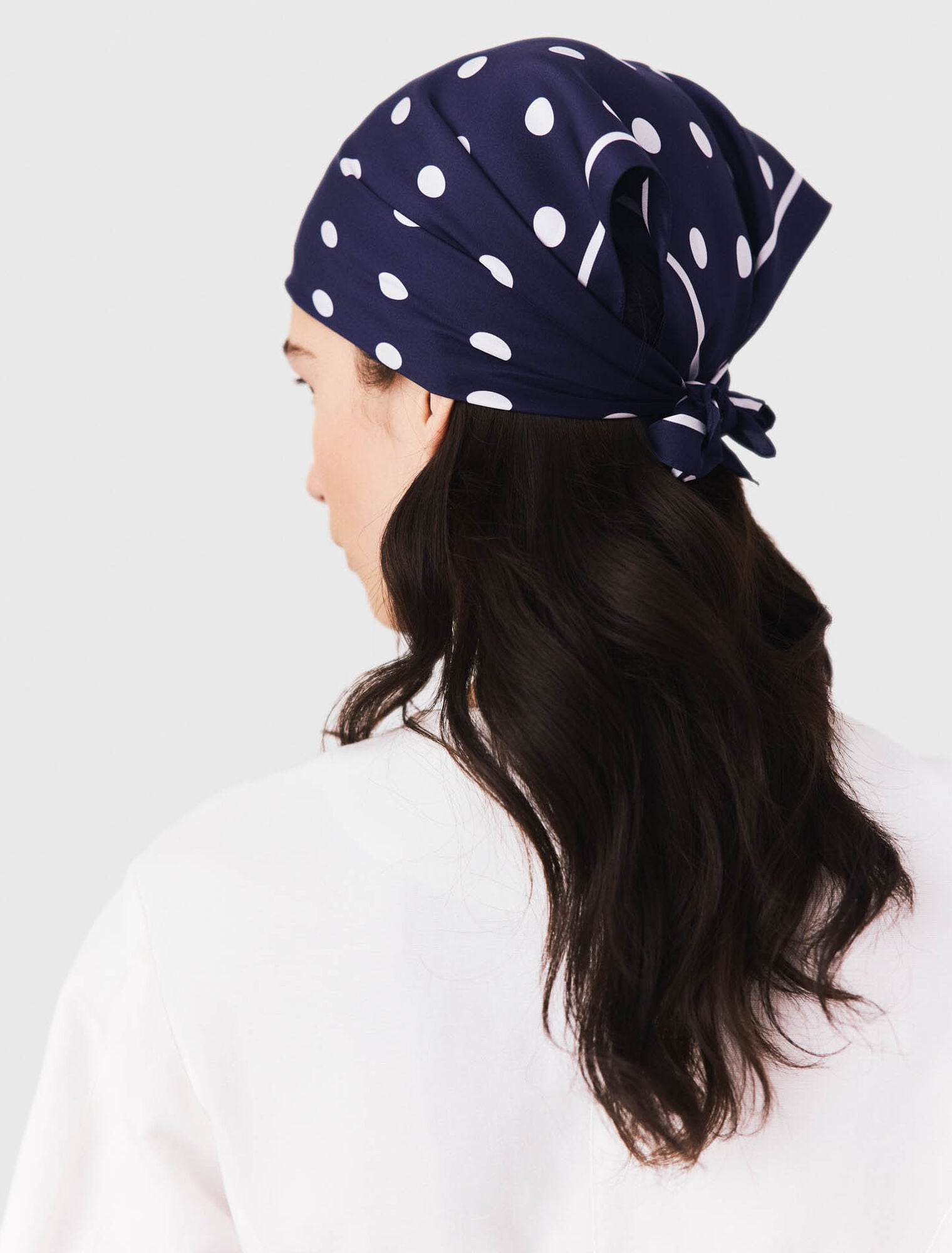 Bandana à pois en soie