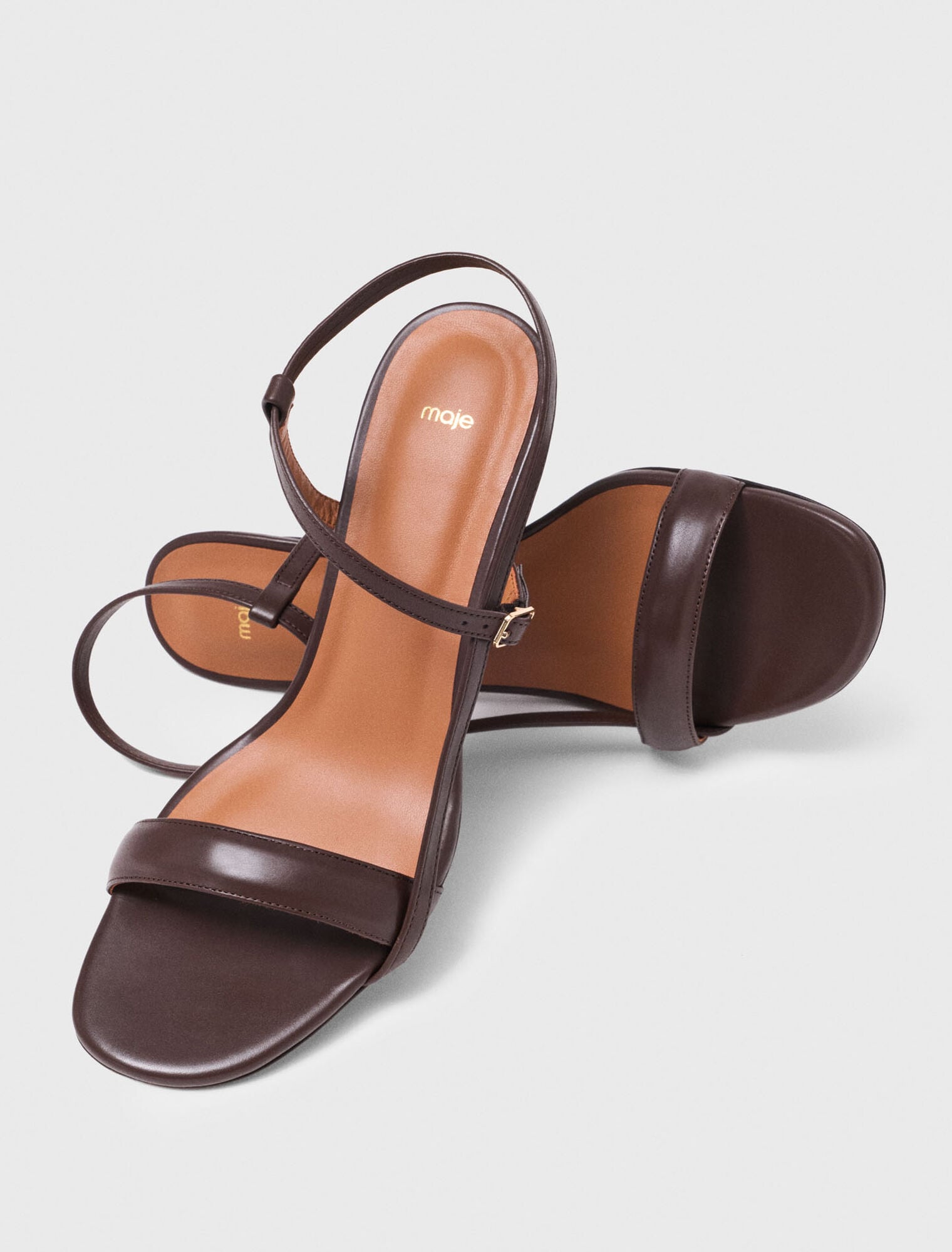 Sandales en cuir à brides